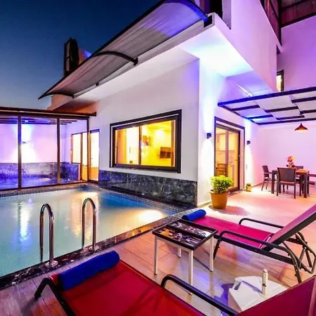 Yaz 4 Villa